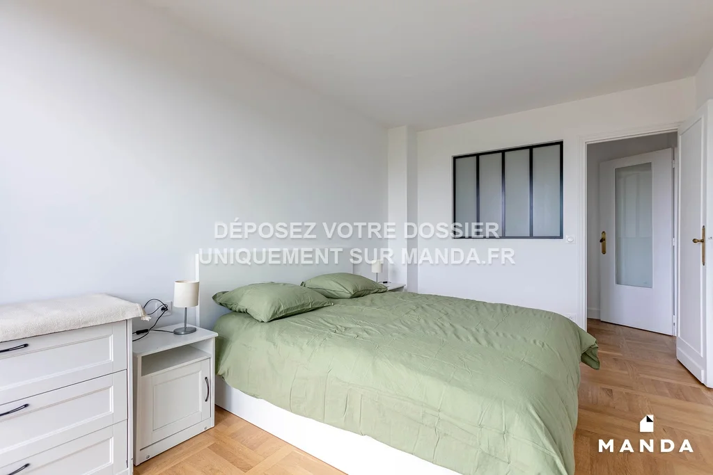 Flat Square Roger-Coquoin in Paris