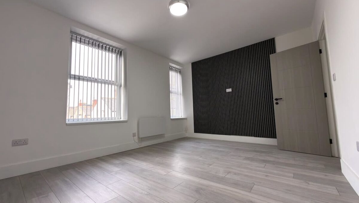 Flat Stockland Street in Cardiff