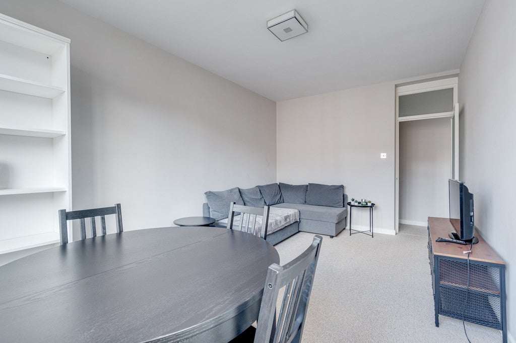 Flat Charlbert Street in City of Westminster