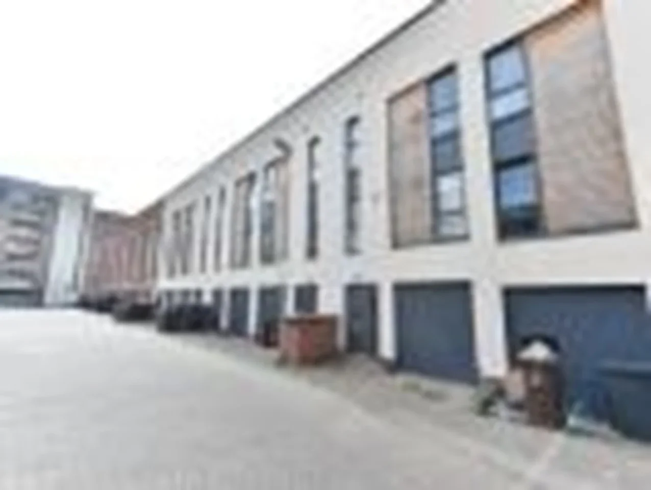 Room Fellowship Close in Greater London