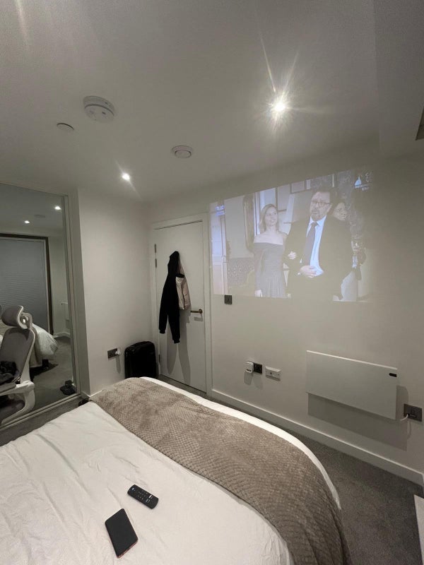 Room St Georges Avenue in Manchester