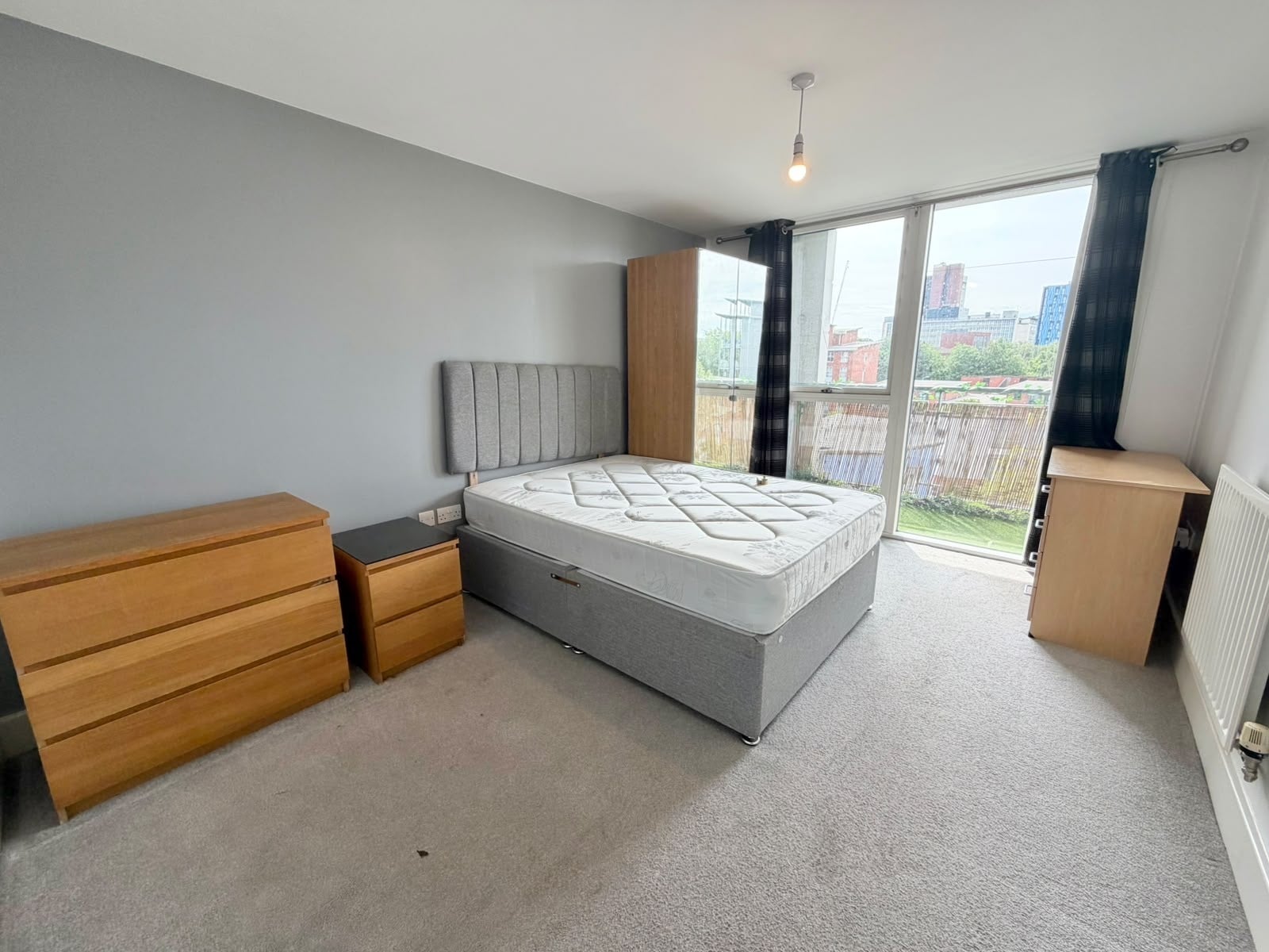 Flat Longleat Avenue in Birmingham