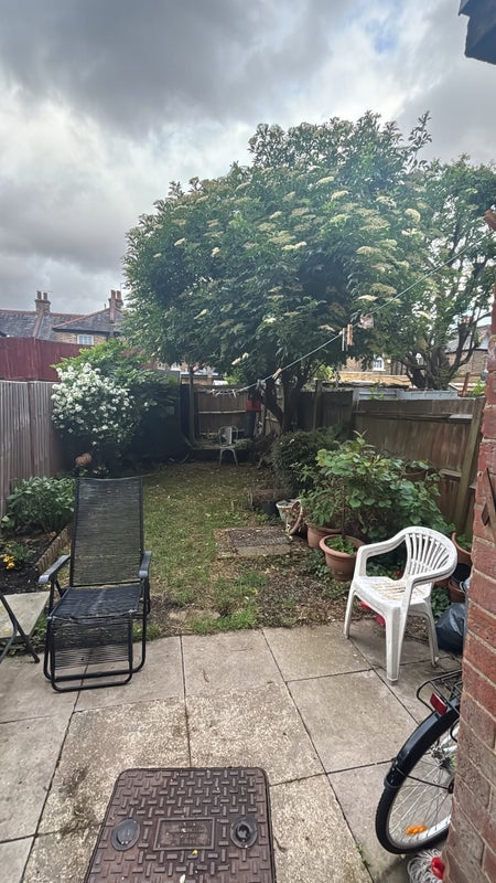 Room Bennington Road in Greater London
