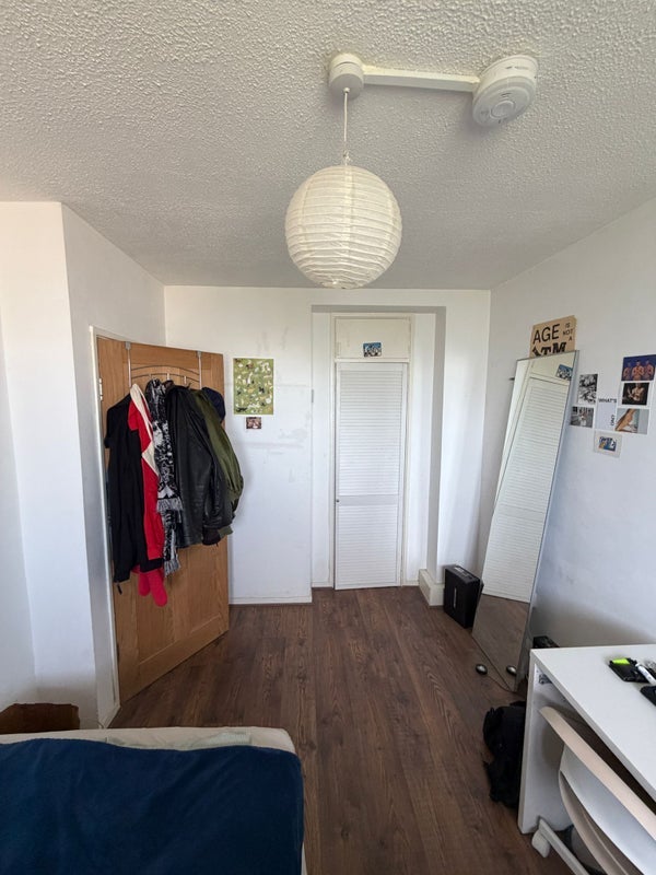 Room Old Ford Road in Greater London