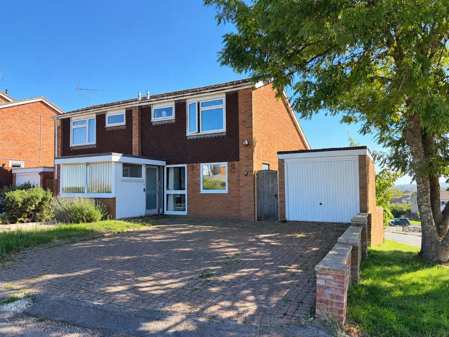 House Alwins Field in Linslade