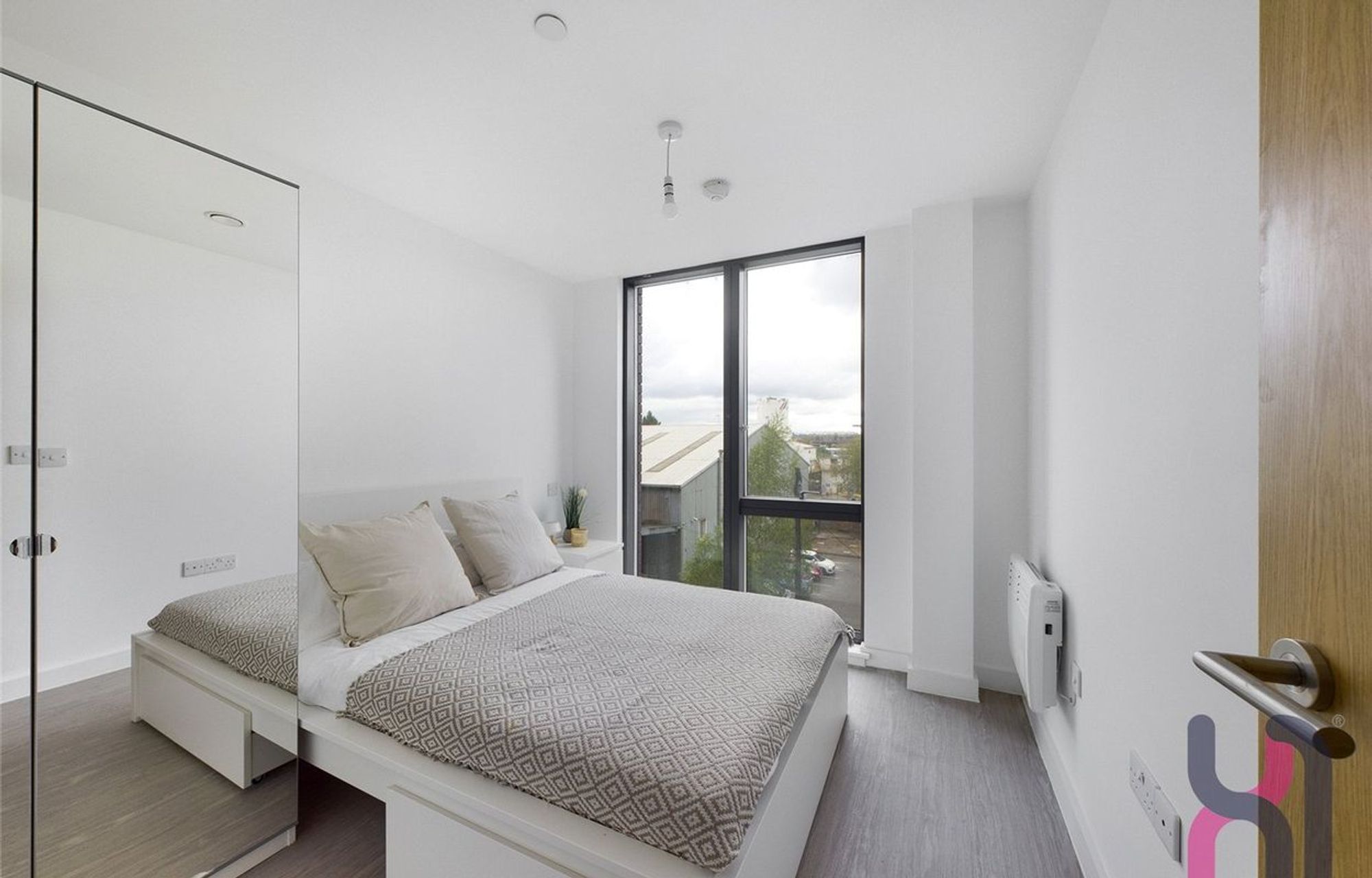 Flat Oldfield Road in Salford