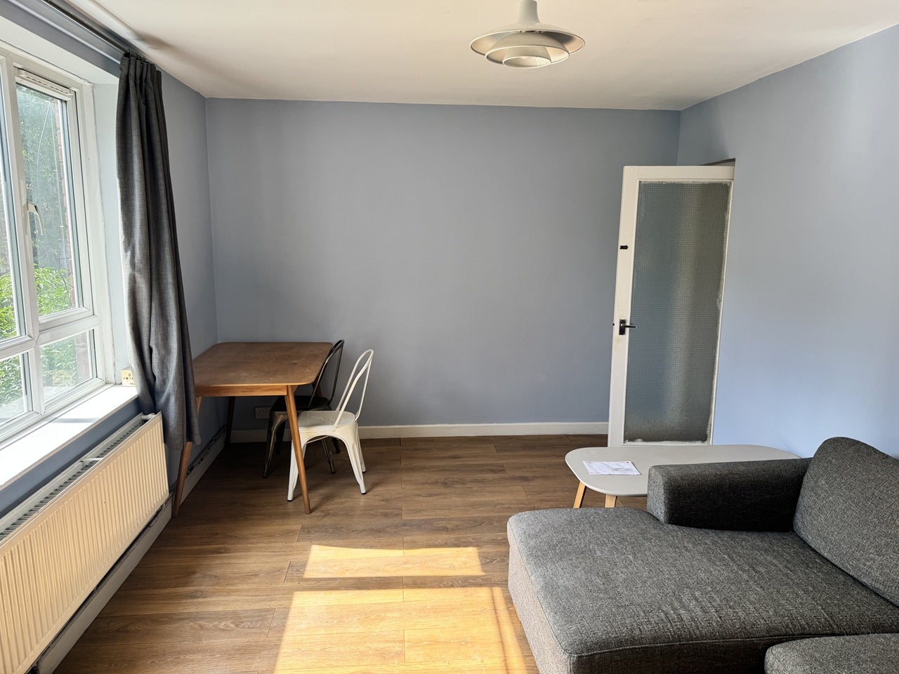 Flat Clare Road in Greater London