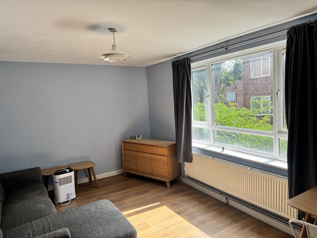 Flat Clare Road in Greater London