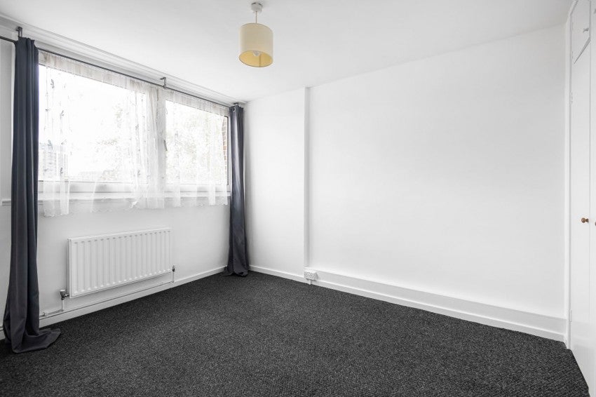 Flat Tottenham Road in Greater London