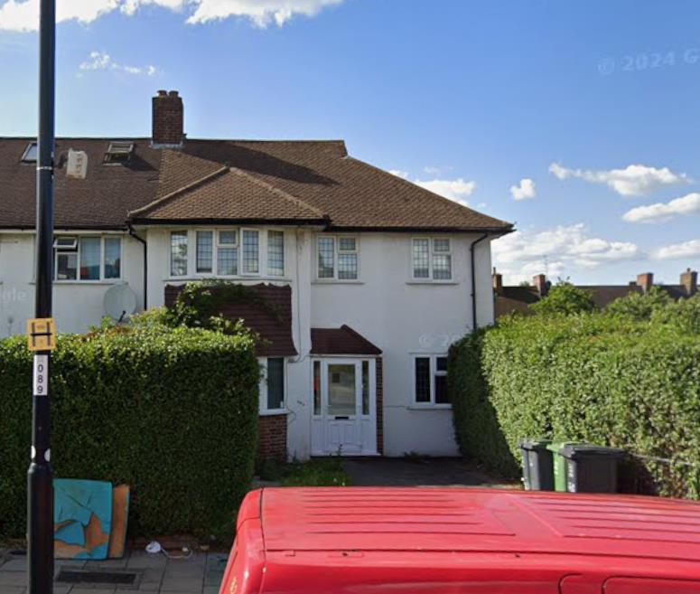 House Whitefoot Lane in Greater London