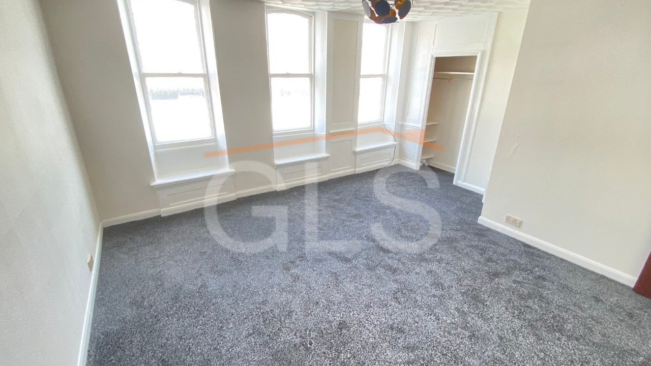 Flat Newborough in Scarborough