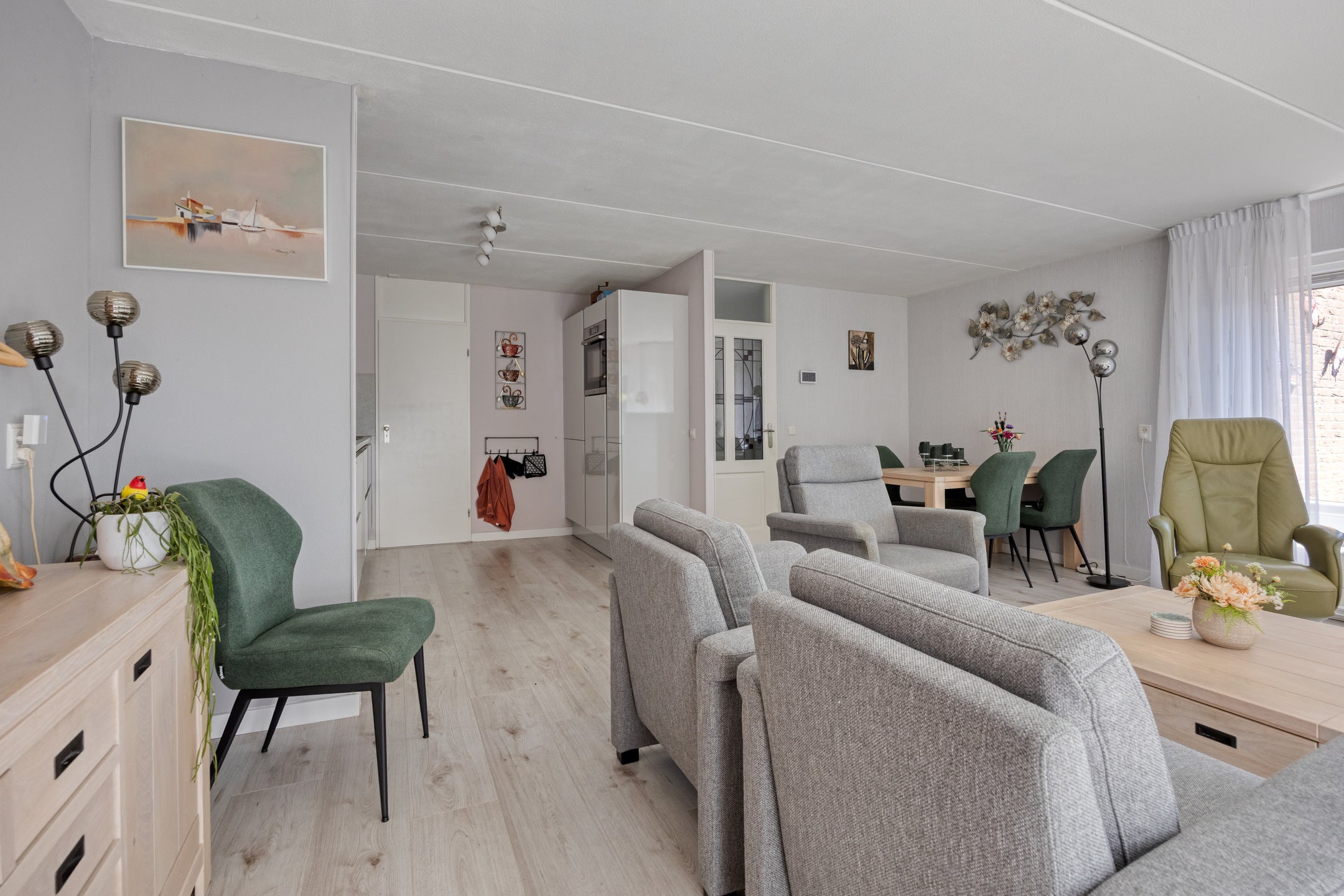 Tussenwoning te koop: Wit-geellaan 3, Zoetermeer