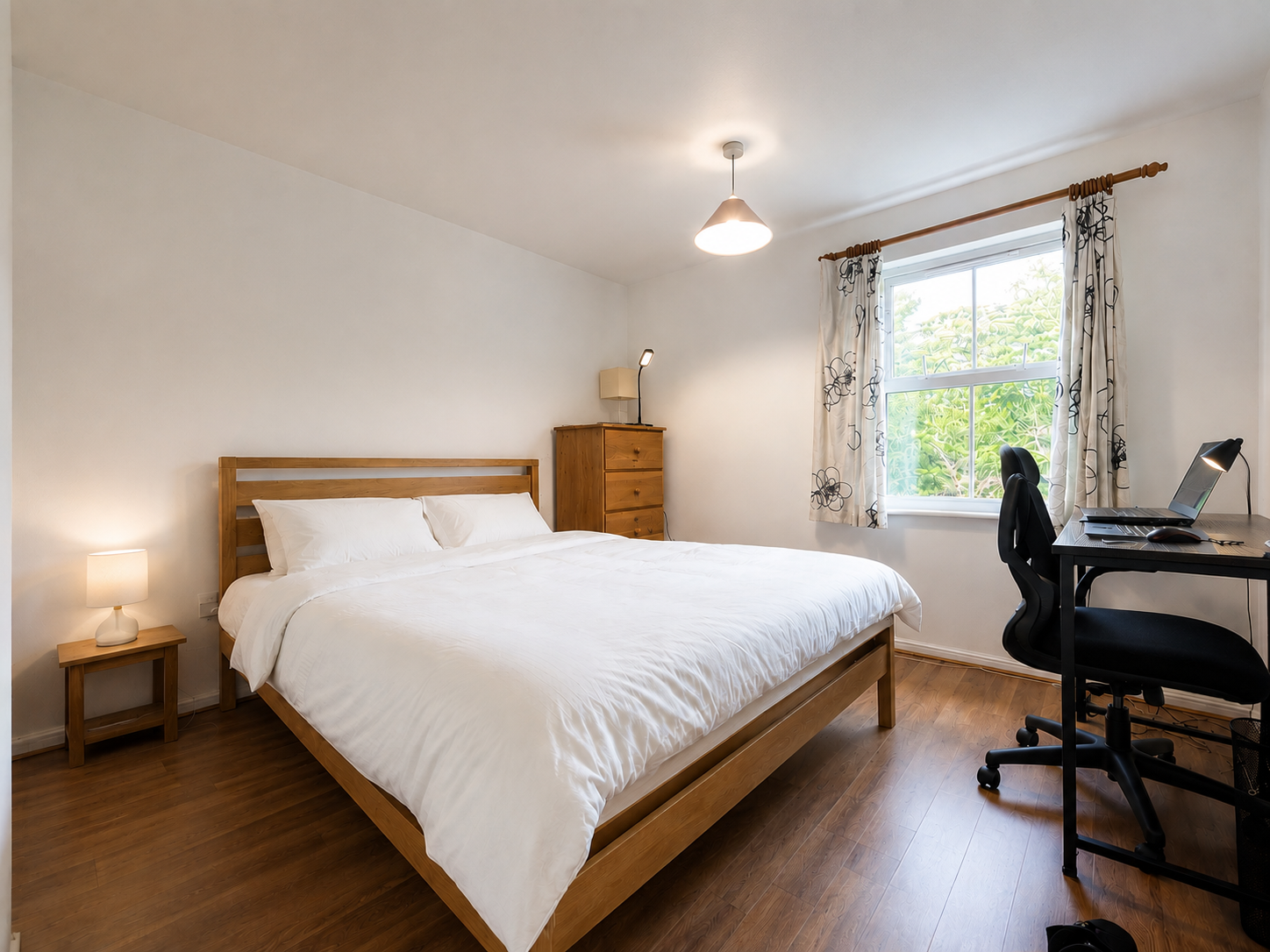 Flat Burghley Hall Close in Greater London