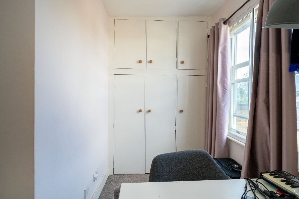 Room Claylands Place in Greater London