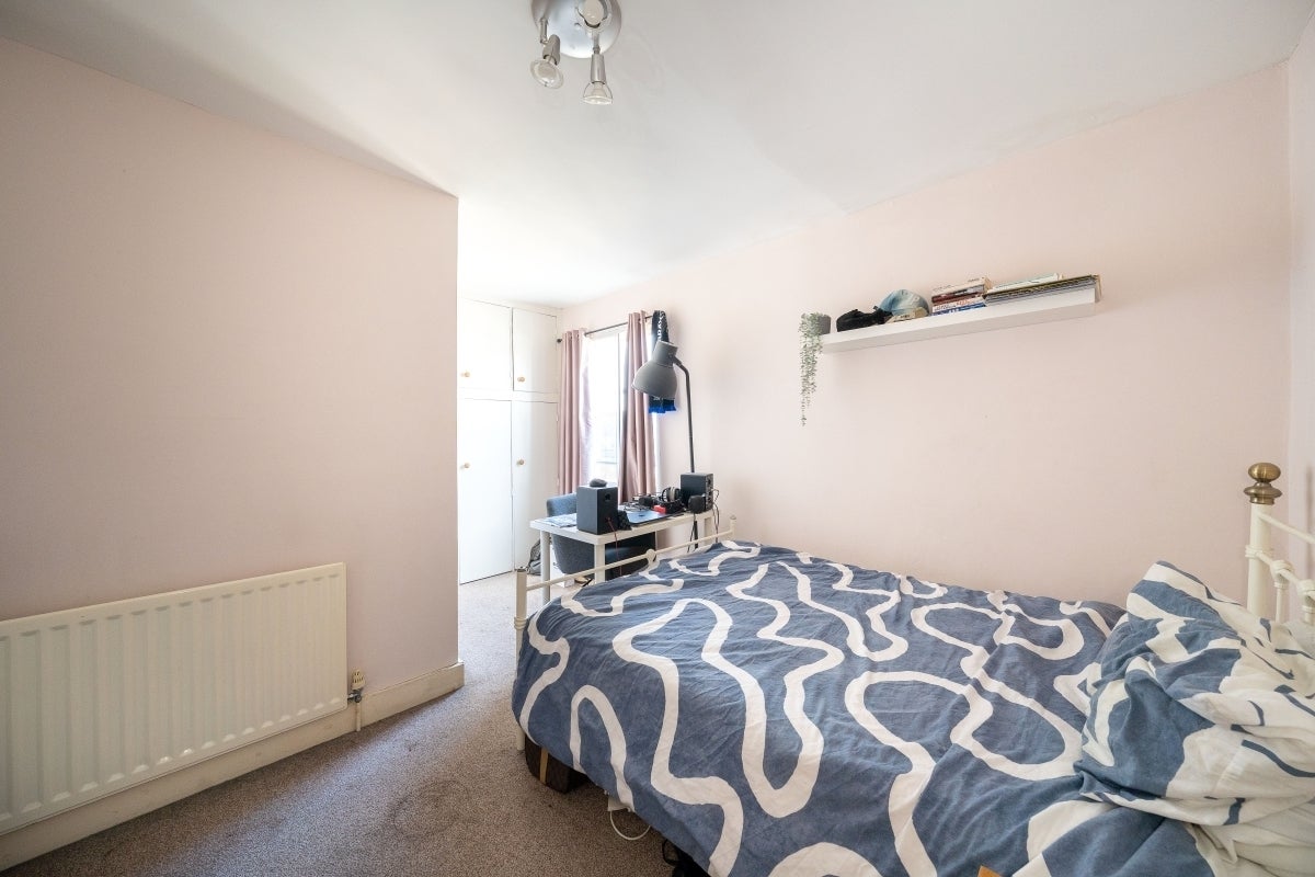 Room Claylands Place in Greater London