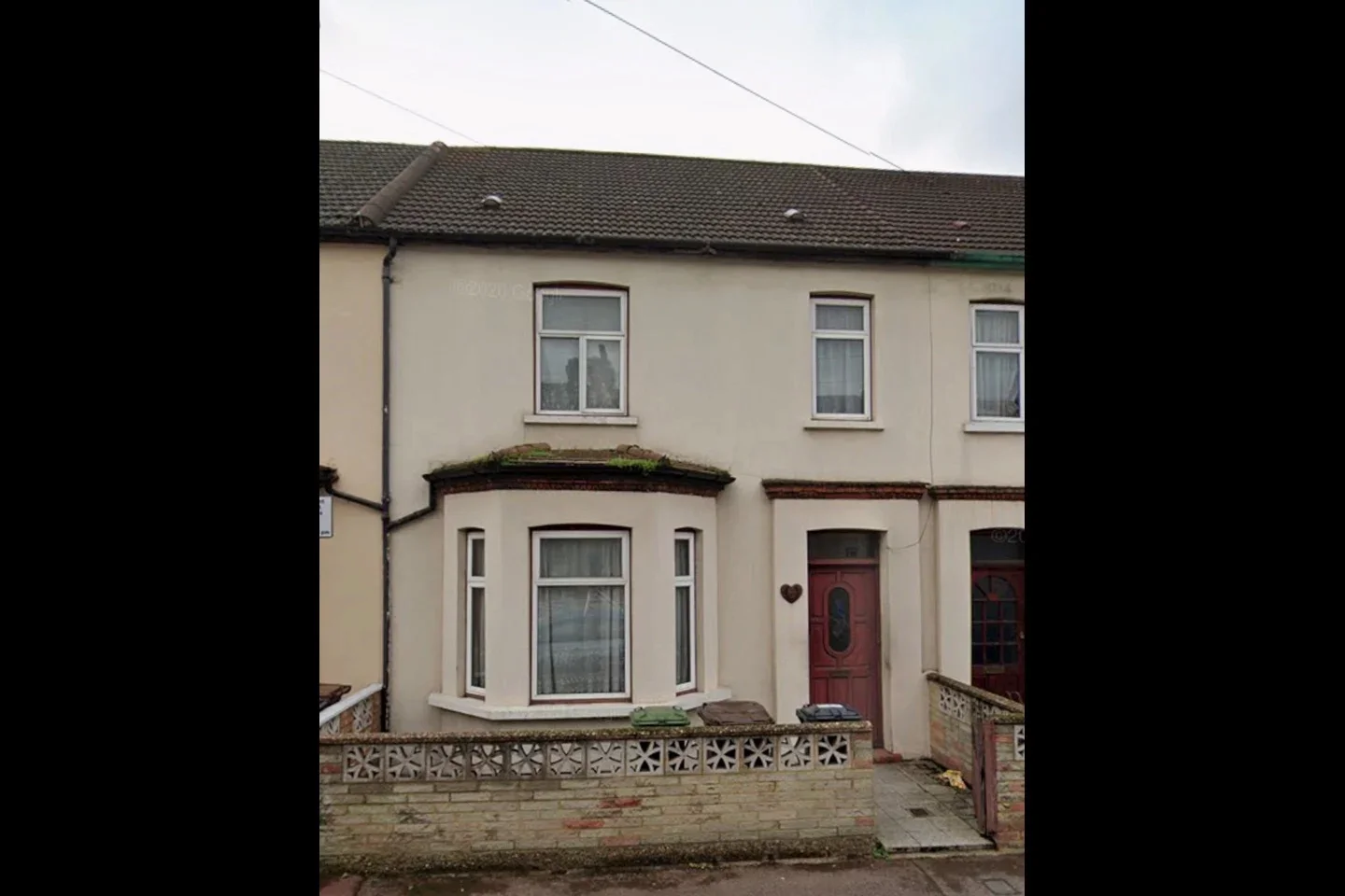 House Glenny Road in Greater London