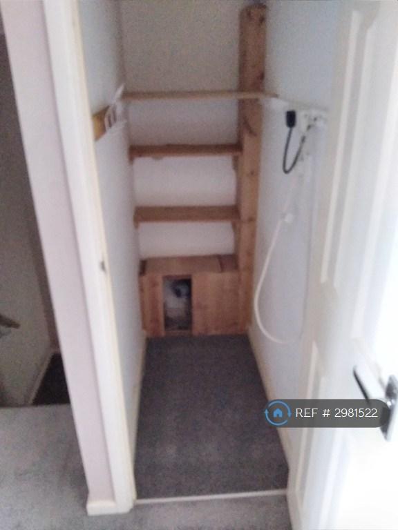Flat Hornbeam Close in Leighton Buzzard