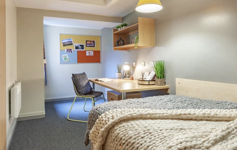 Room Wellington Street in Sheffield