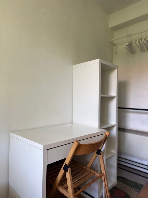Flat Sewardstone Road in Greater London