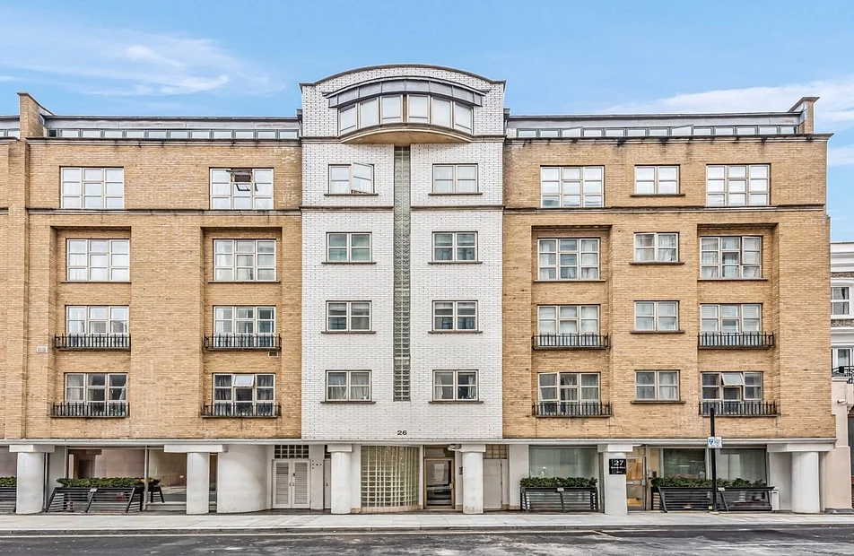 House Redan Place in City of Westminster