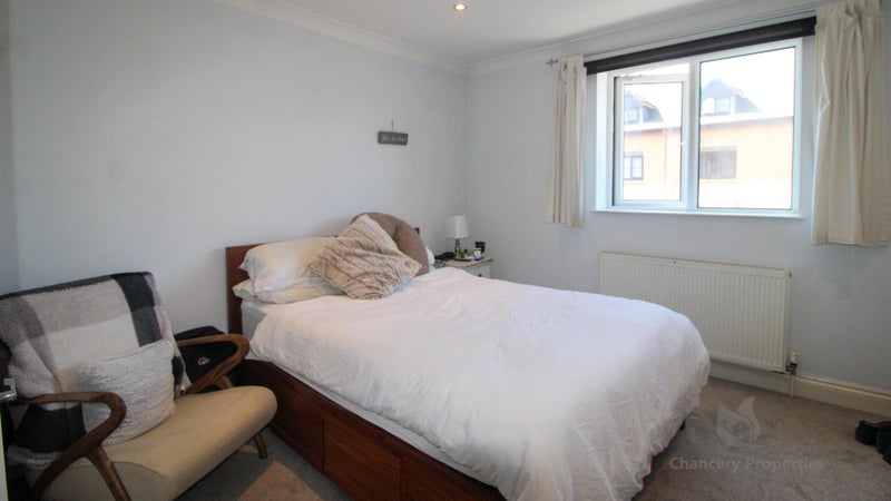 House Twelvetrees Crescent in Greater London
