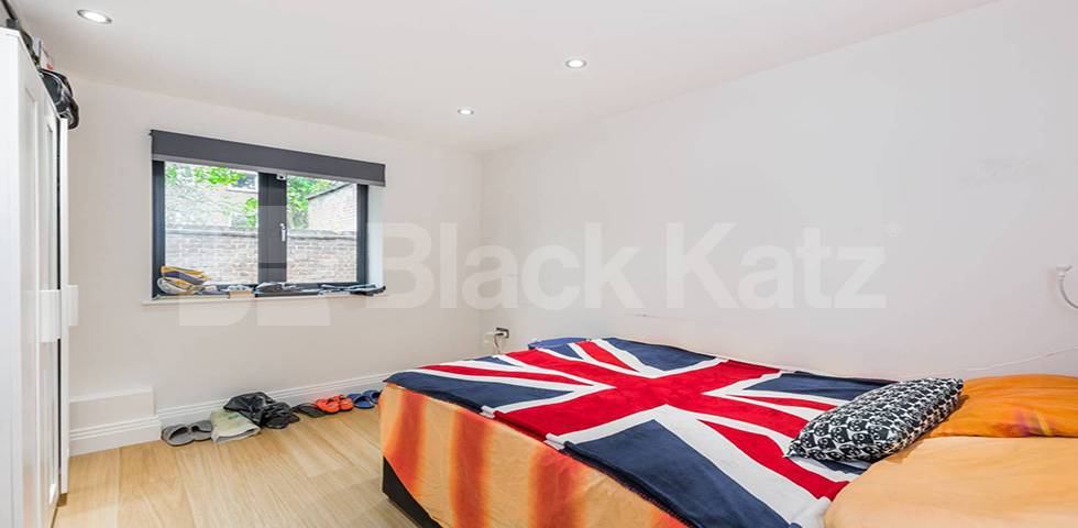 House Parkway in Greater London