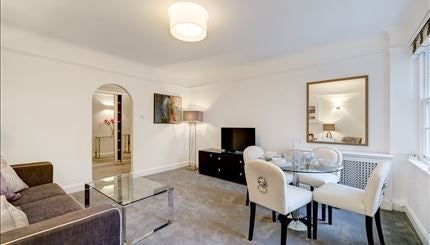 Flat Fulham Road in Greater London
