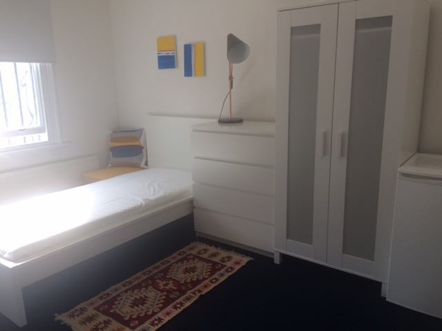 Room Camberwell Green in Greater London