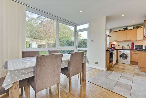 House Brackley in Elmbridge