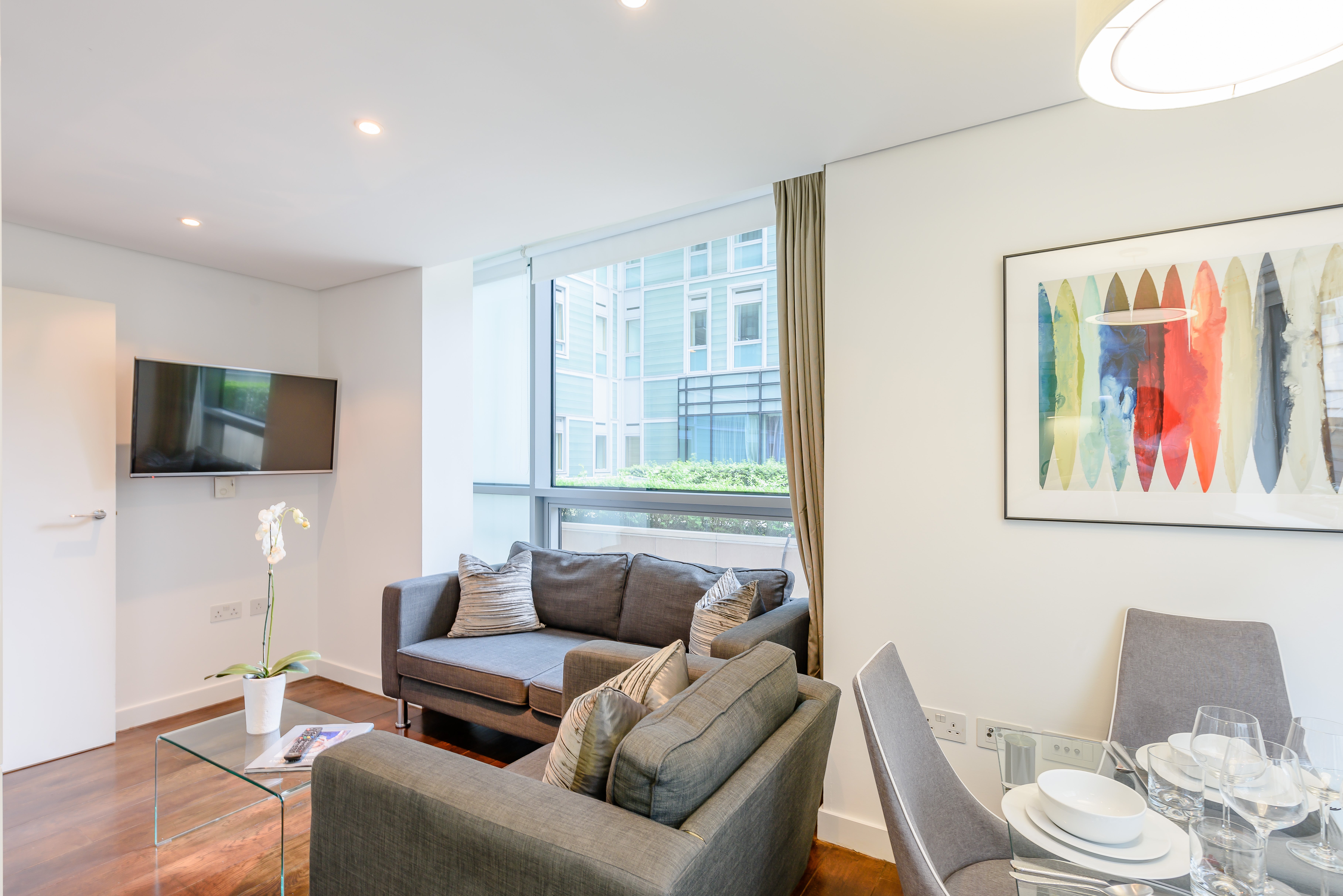 Flat Merchant Square in City of Westminster