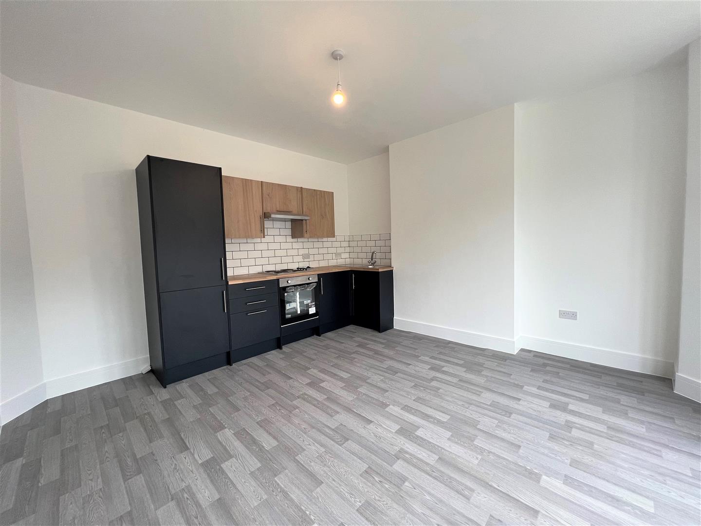 Flat Claremont Road in Southend-on-Sea