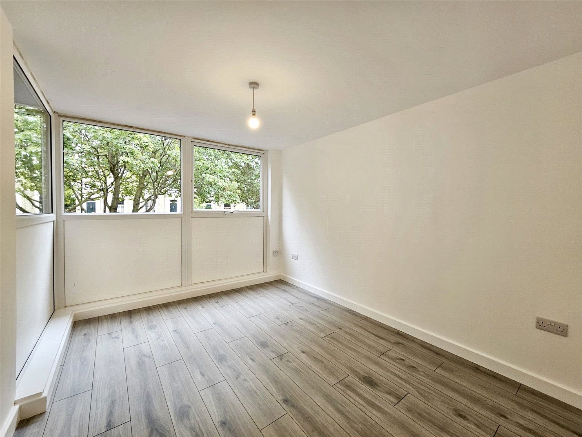Flat Dalston Lane in Greater London