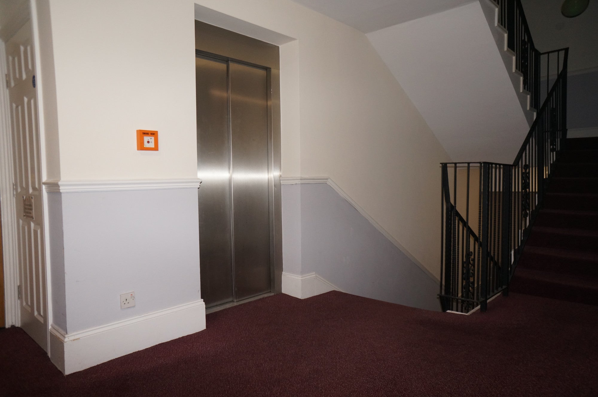 Flat Royal Drive in Greater London