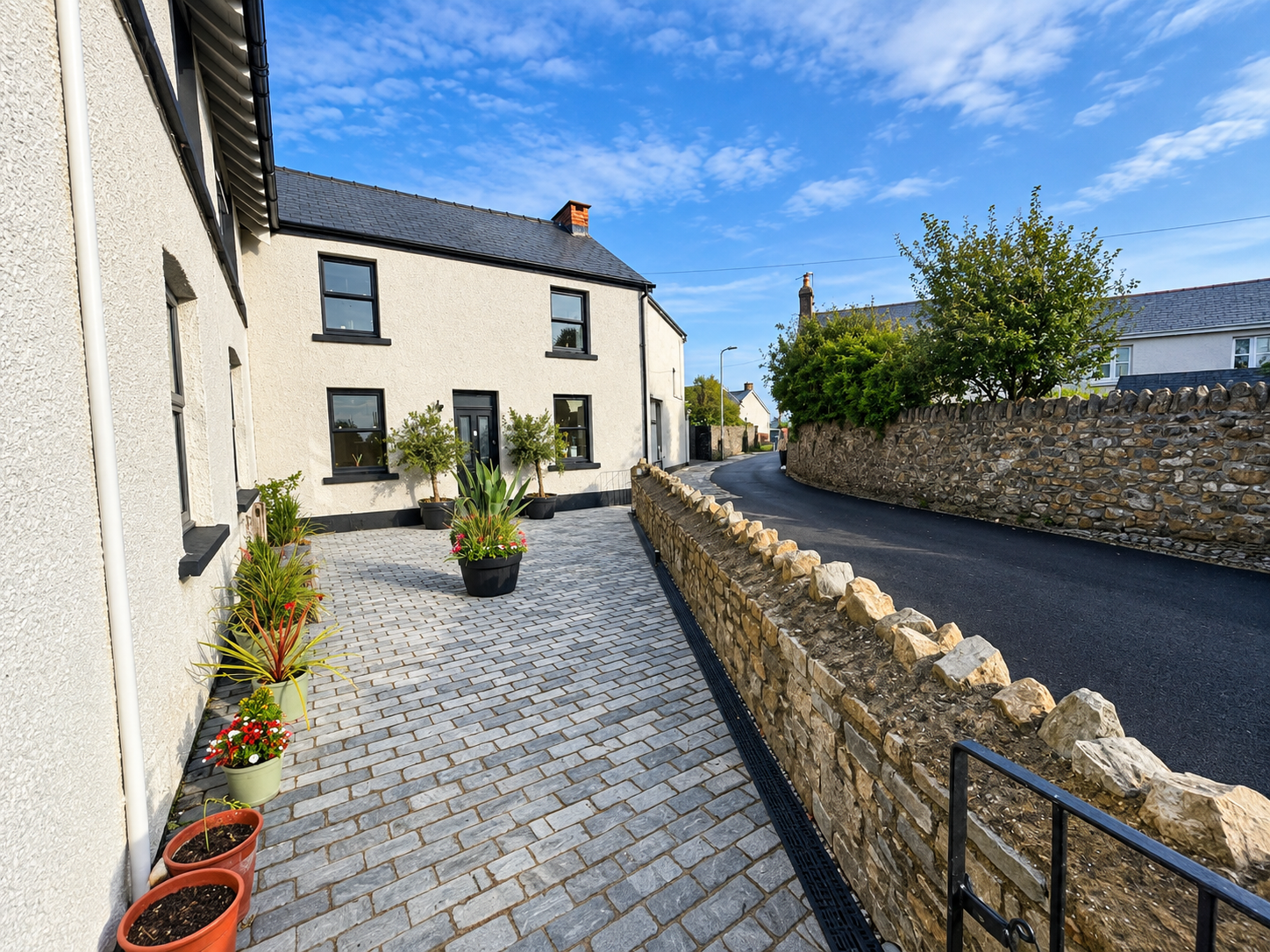 House Clevis Lane in Newton