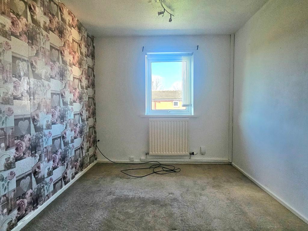 Flat Eshwood Square in Middlesbrough