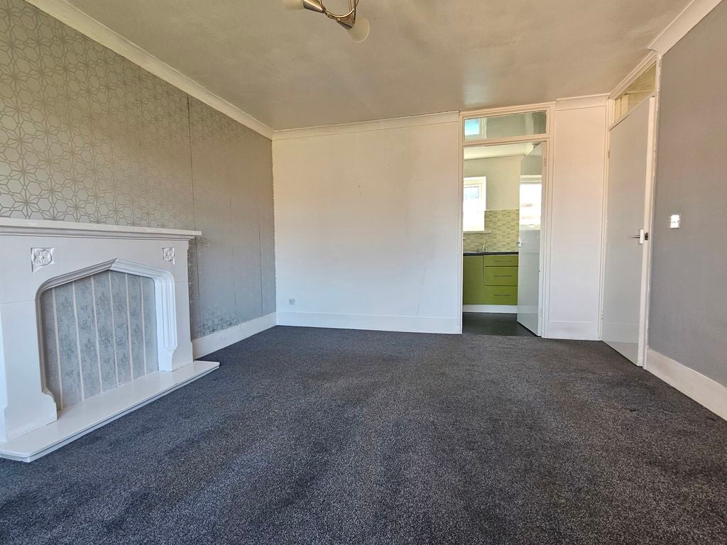 Flat Eshwood Square in Middlesbrough