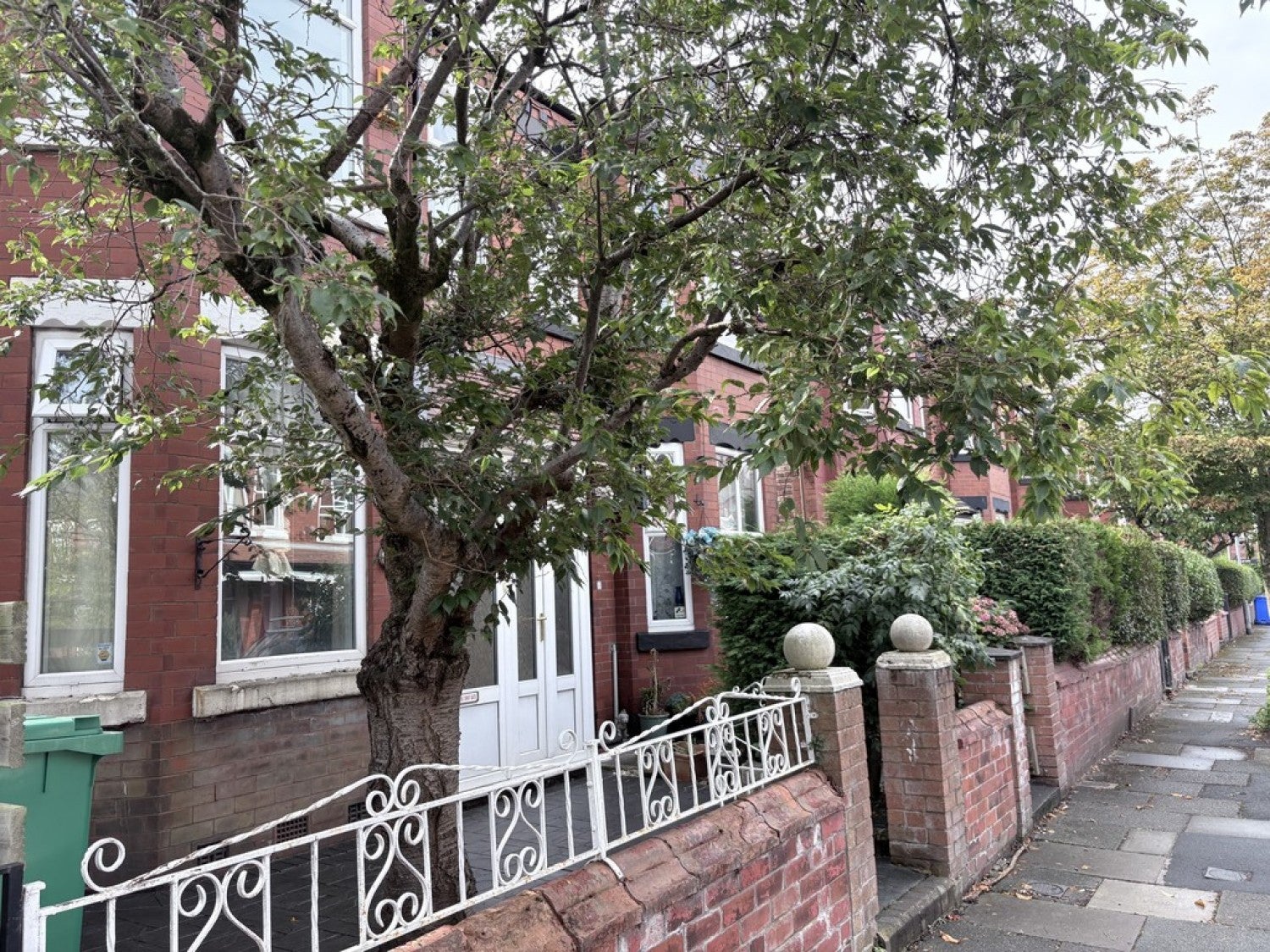 House Bristol Avenue in Manchester