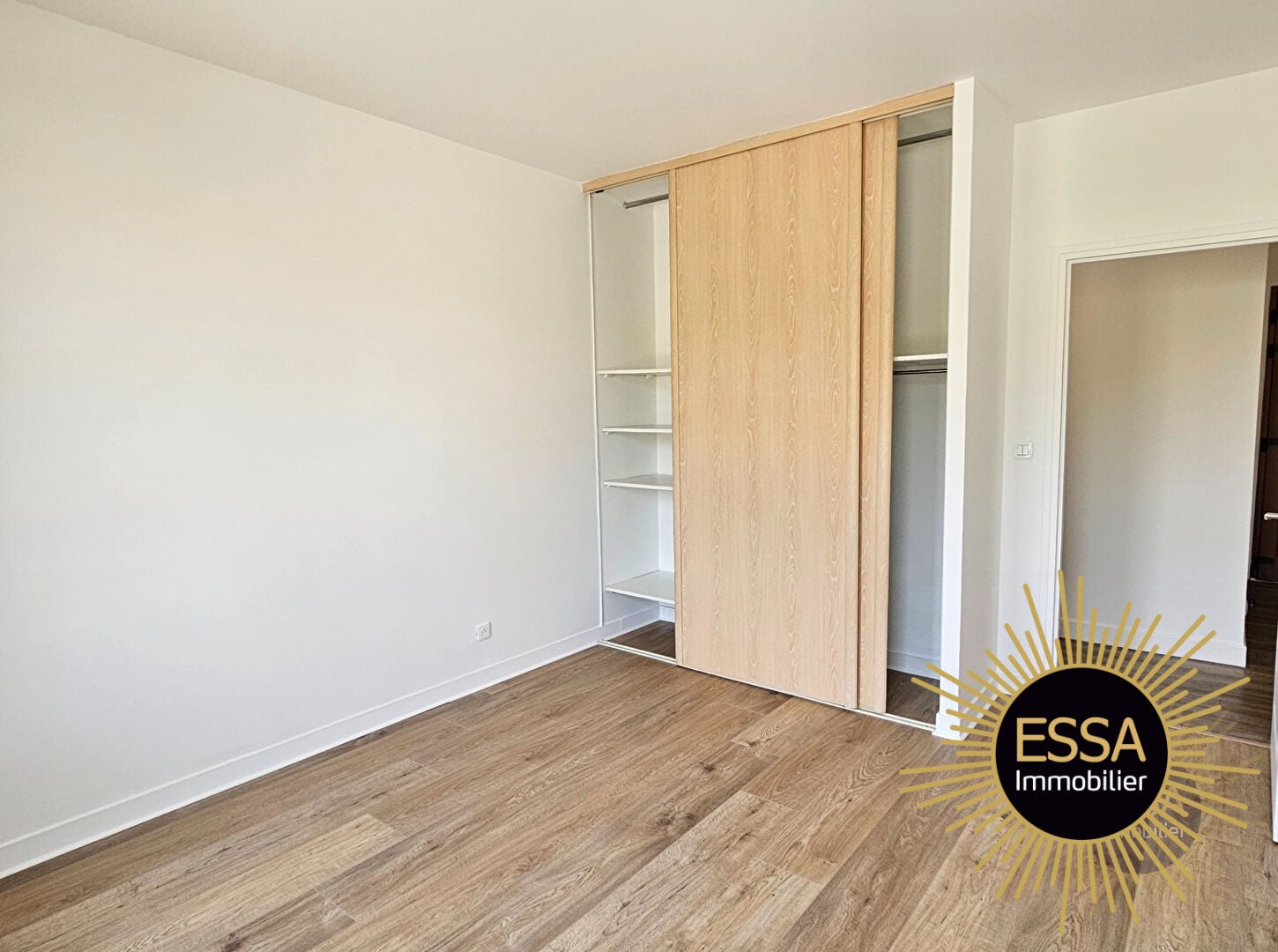 Appartement Allée René Rambaud à Noisy-le-Roi