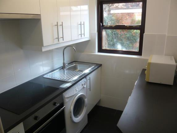 Flat Landseer Road in Leicester
