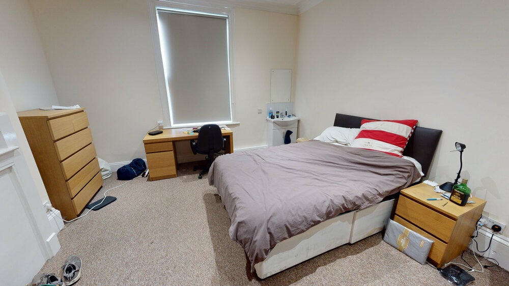 Flat Buckingham Mount in Leeds