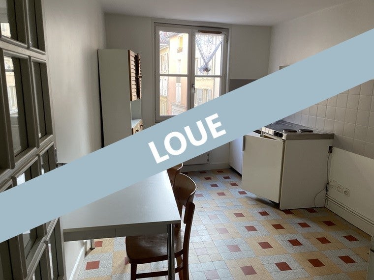 Appartement Place de la Halle à Le Puy-en-Velay