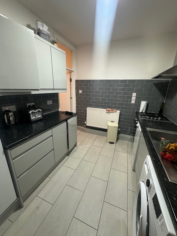 Room Babington Road in Greater London