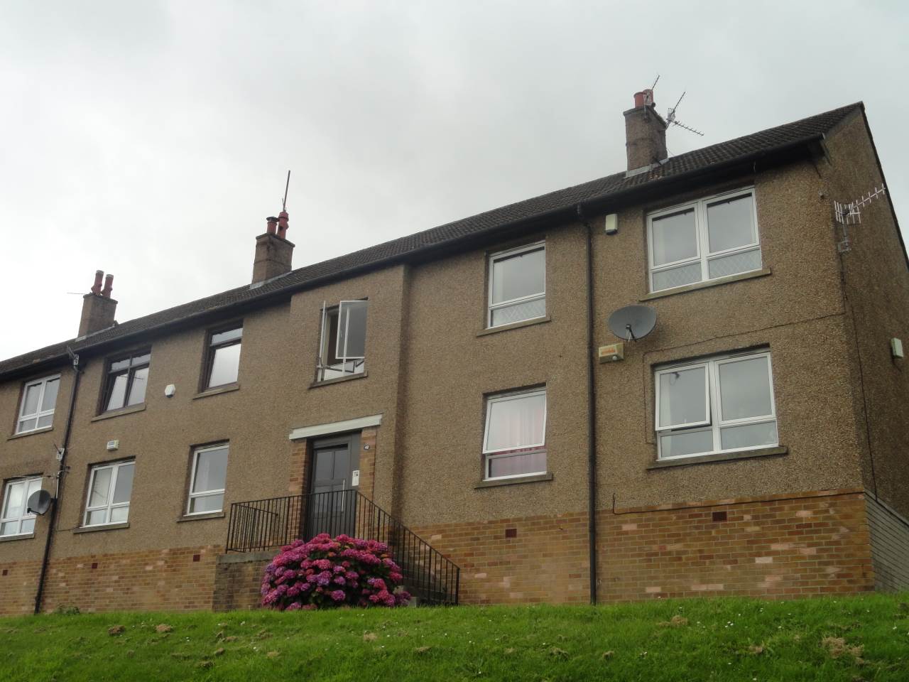 Flat Pentland Avenue in Dundee