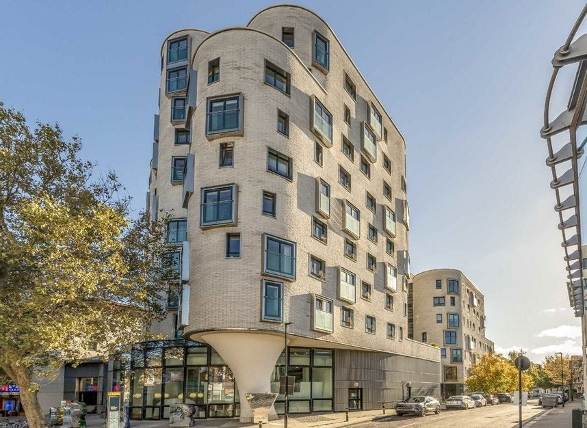Flat St Luke's Avenue in Greater London