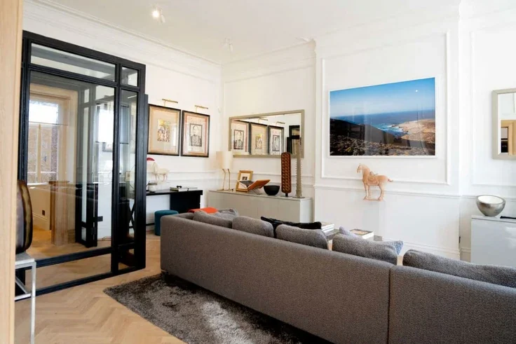 Flat Cadogan Square in Greater London