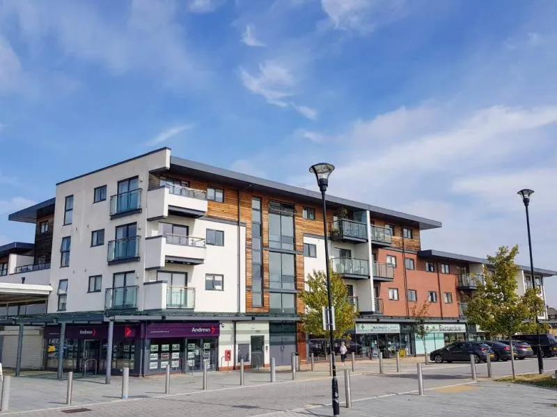 Flat Whittle Way in Gloucester