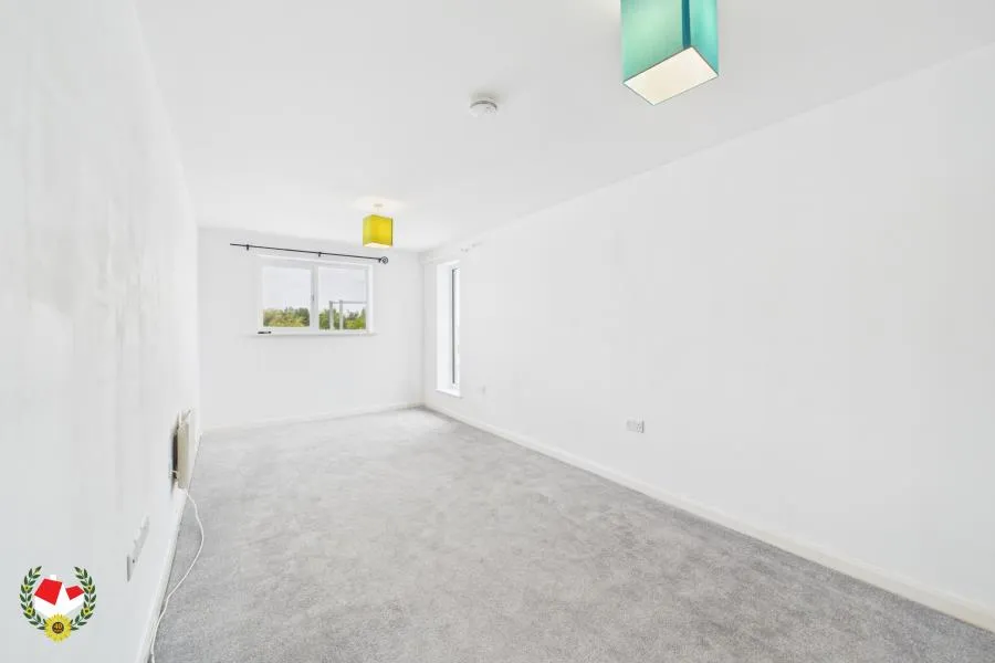 Flat Whittle Way in Gloucester