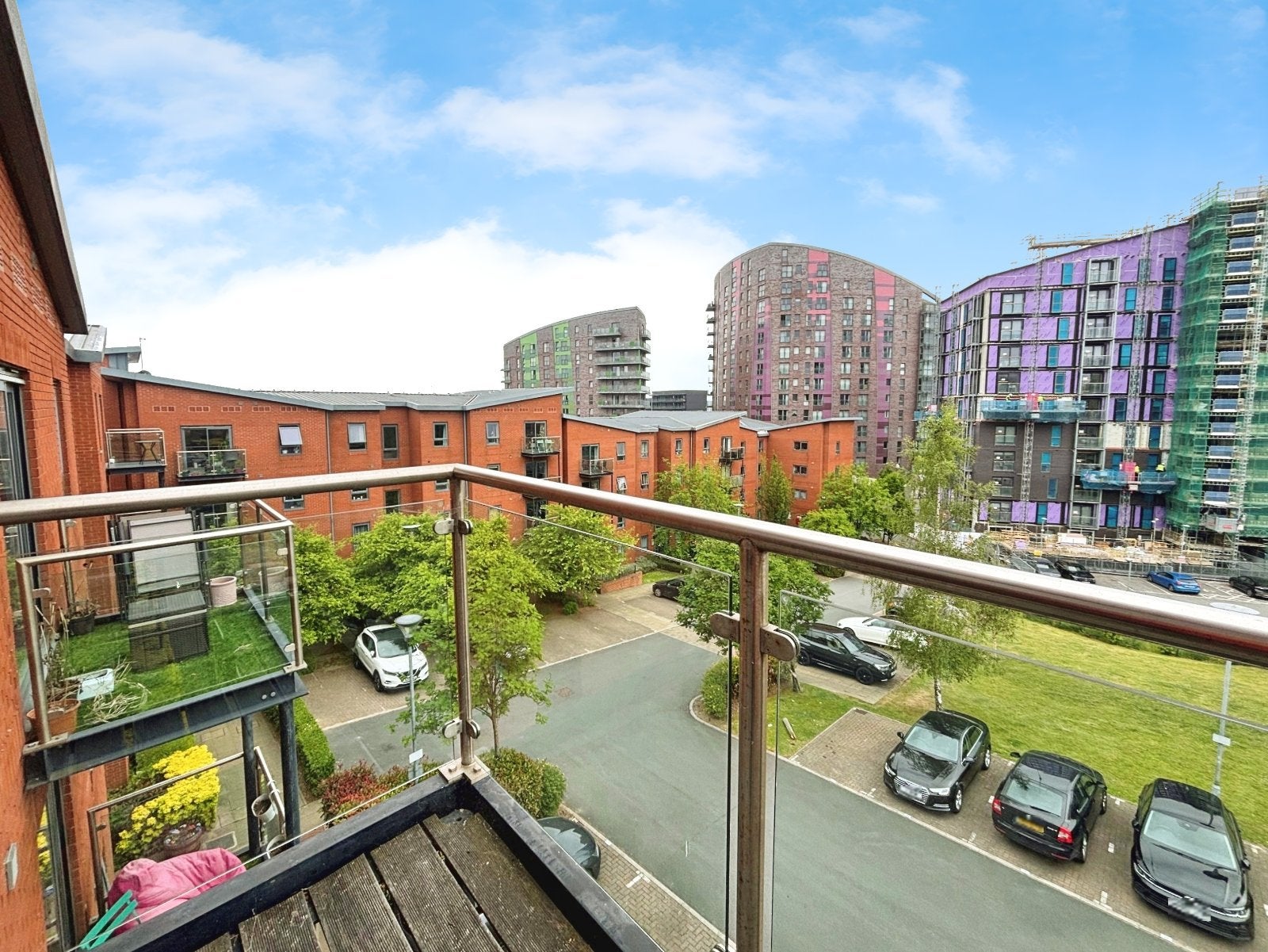 Flat Ellerby Lane in Leeds