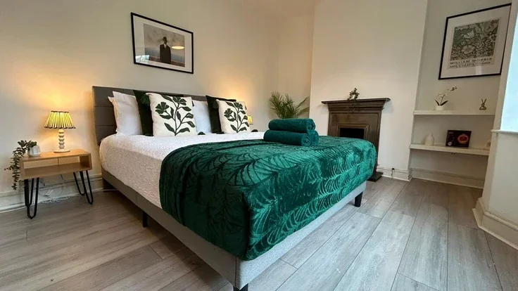 Flat Werrington Street in Greater London
