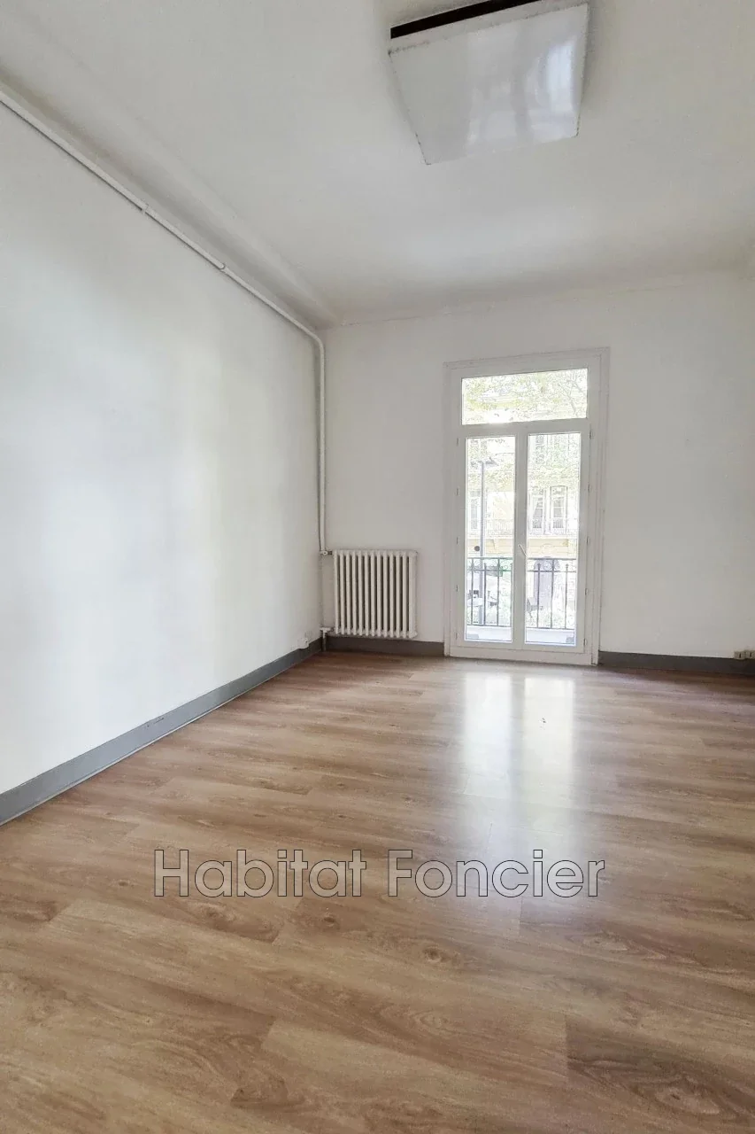 Flat Boulevard Georges Clemenceau in Perpignan
